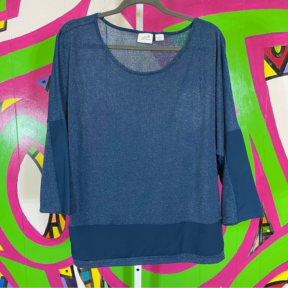 Jaclyn Smith, Sheer Shimmery Drop Shoulder Blouse. Size XXL. Excellent condition